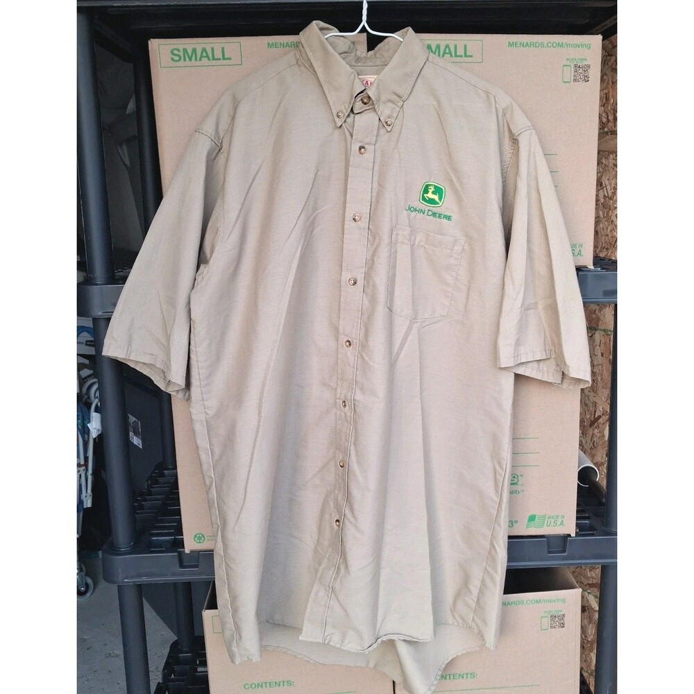John Deere Mens XL Tan Khaki Button Down Shirt Short Sleeve Farmer Tractor Log